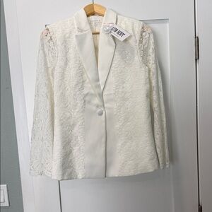 White lace blazer